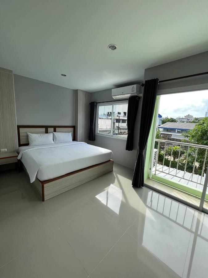 Miami Apartments Patong Exterior photo
