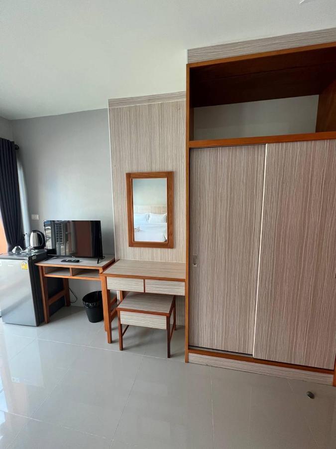Miami Apartments Patong Exterior photo
